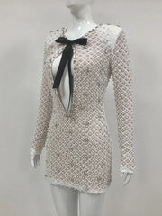 Paillettenbesetztes Mini-Partykleid mit langen Ärmeln