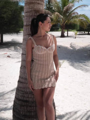 Gestricktes, perlenbesetztes Minikleid