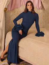 Bubble Long Sleeved Maxi Dress