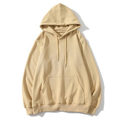 Selbst gemachter monochromer Hoodie