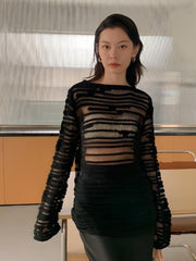 Transparenter, locker gestrickter Pullover