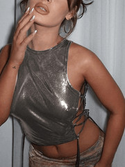 Kurzes Tanktop in Metallic-Optik mit seitlicher Schnürung