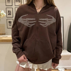 Kapuzenpullover mit Skeletthänden und Strass
