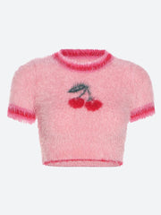 Soft Girl – Flauschiges Crop-Top „Cherry“