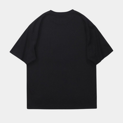 Camiseta con pegatinas