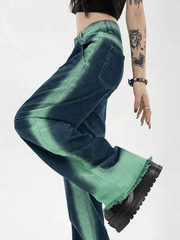 Baggy-Boyfriendjeans im Batik-Look