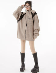 Cárdigan holgado con cuello alto y cremallera