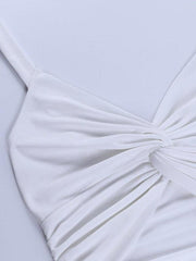 Top corto con corte retorcido