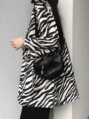 Langer Blazer mit Zebra-Print