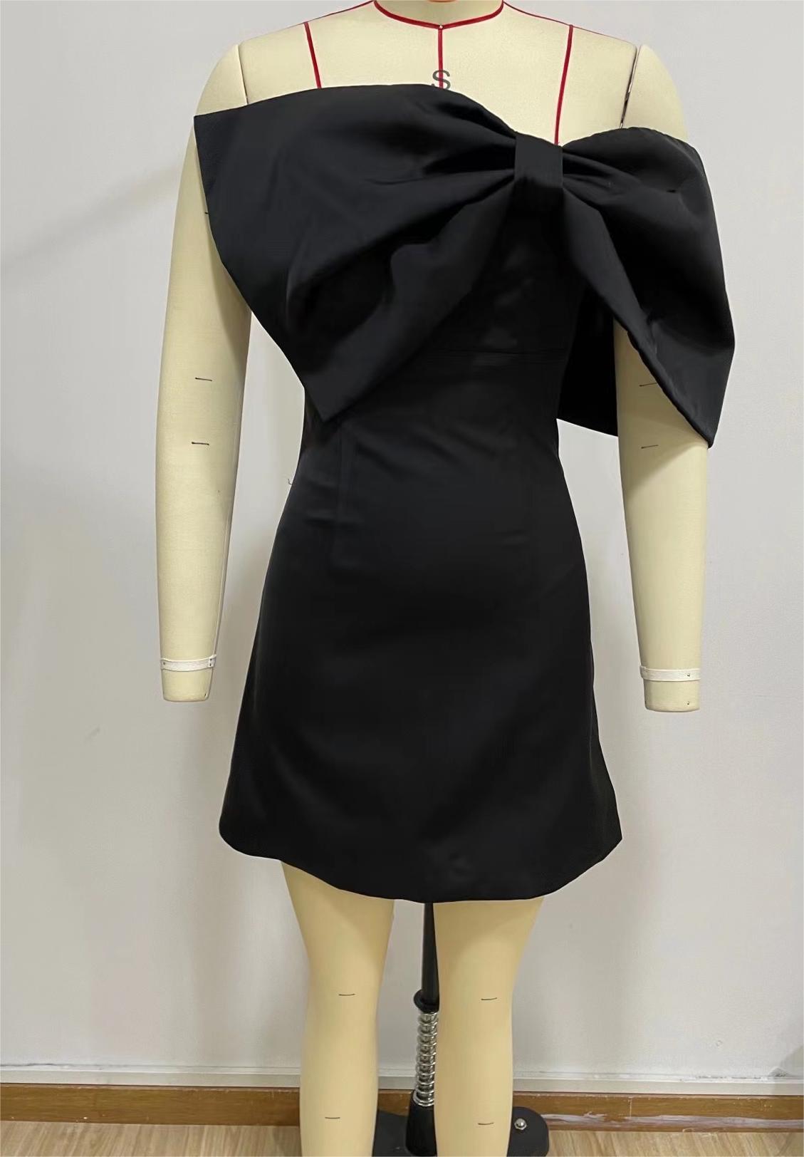 Real Shots Spot Dress Slim Fit Big Bow Small A Hem Tube Top Dress
