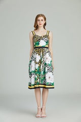 Vestido camisero estampado sin mangas hasta la rodilla