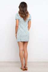 Vestido estampado de manga corta con cuello cuadrado para vacaciones