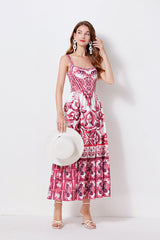 Vestido de línea A con cintura ajustada y cuello halter con posición de impresión