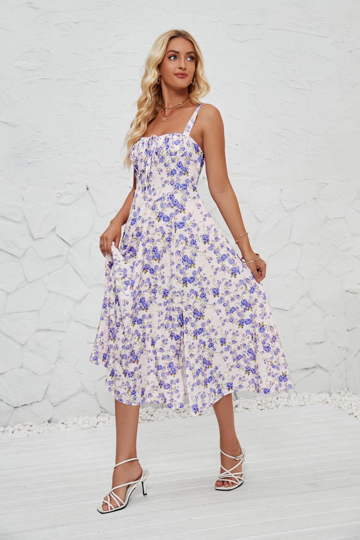 Vestido largo elegante estilo pastoral con tirantes florales