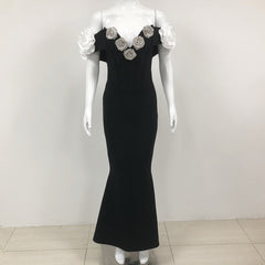 Vestido de fiesta negro sencillo con top de tubo y estampado floral