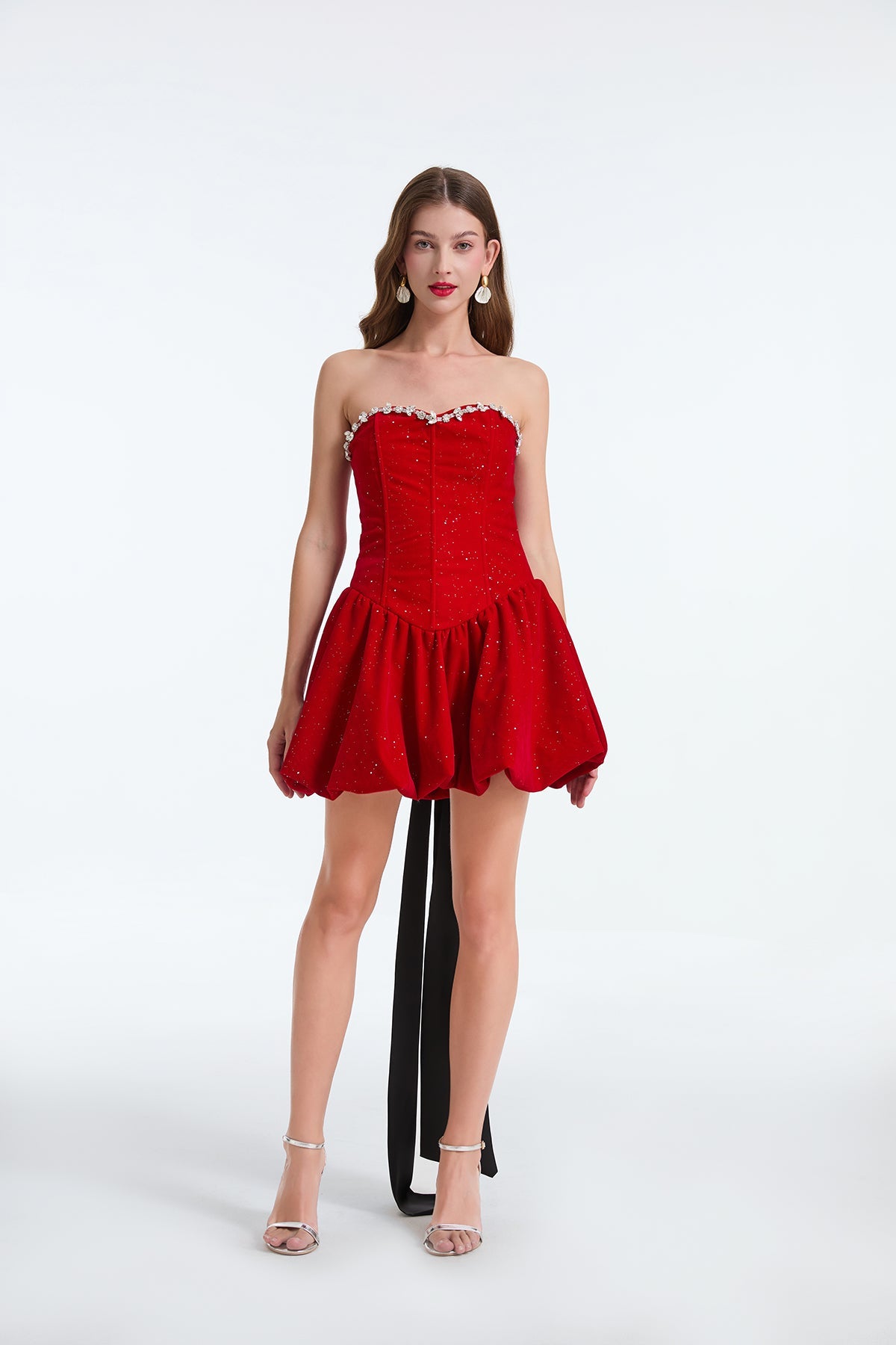 Vestido formal sin mangas con cremallera y lazo