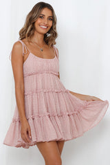 Vestido playero bohemio con tirantes y estampado navideño
