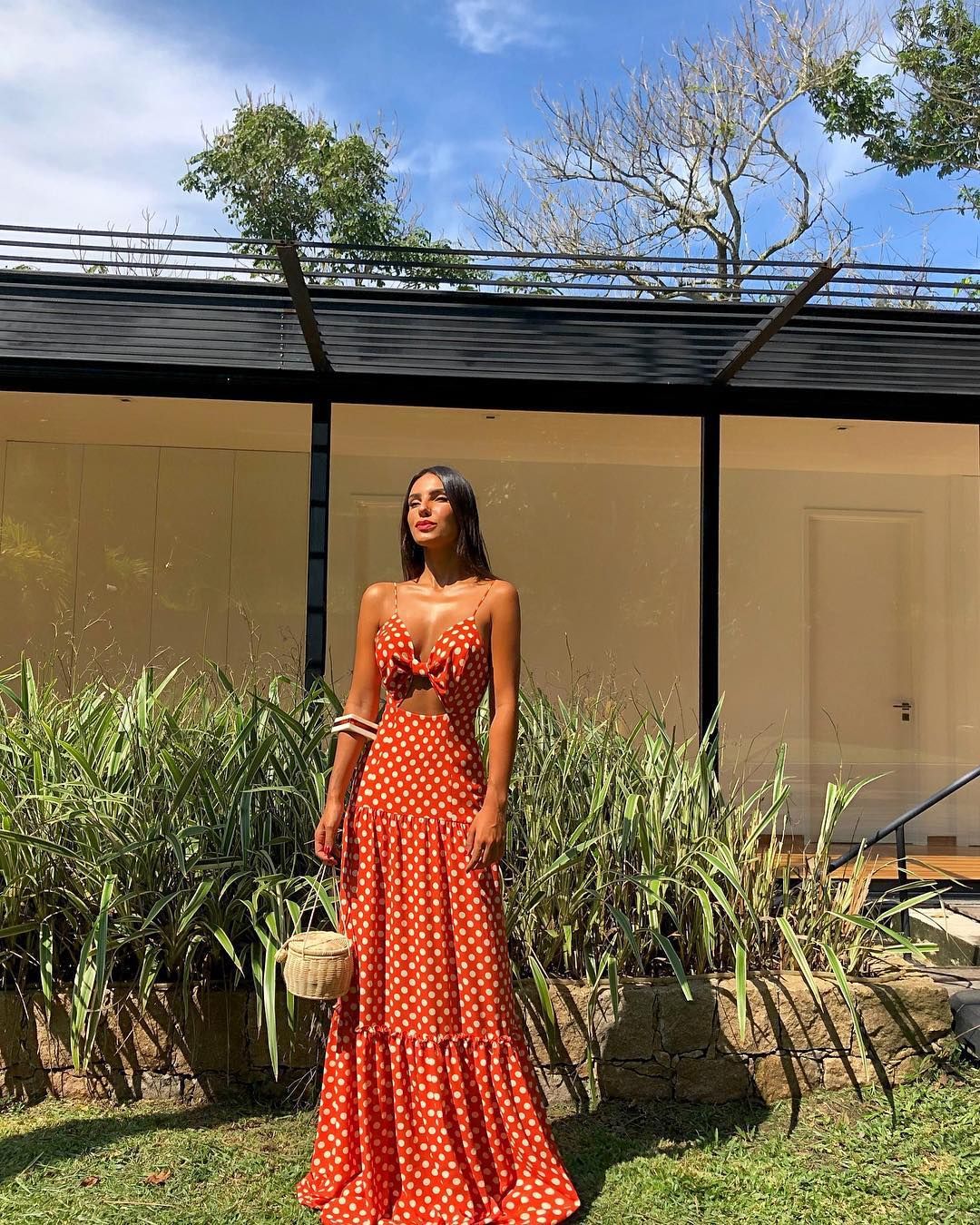 Sleeveless V-neck Brace Dress