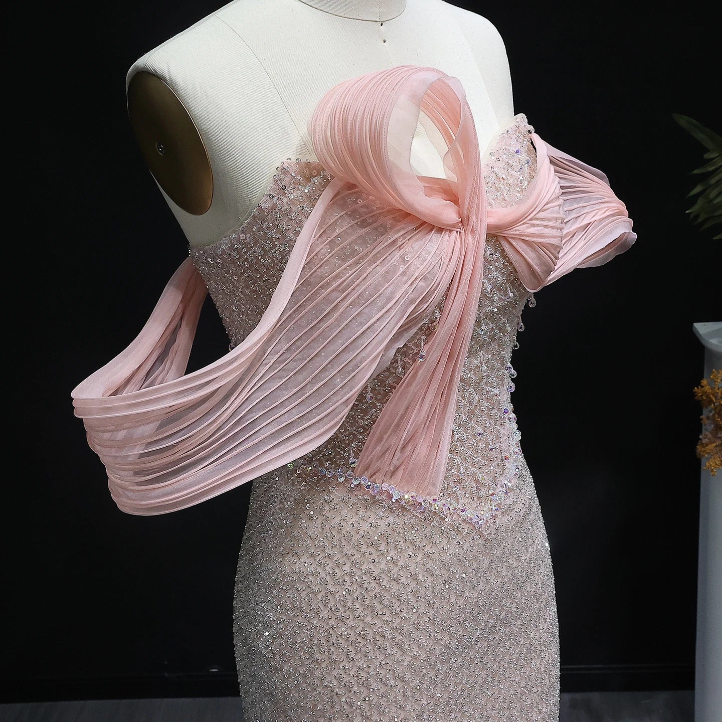 Off-Shoulder Blush Pink Embroidery Dress