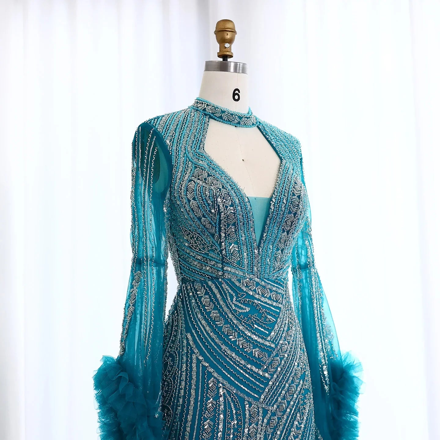 Halter Neck Mermaid Evening Dress with Cape Sleeves