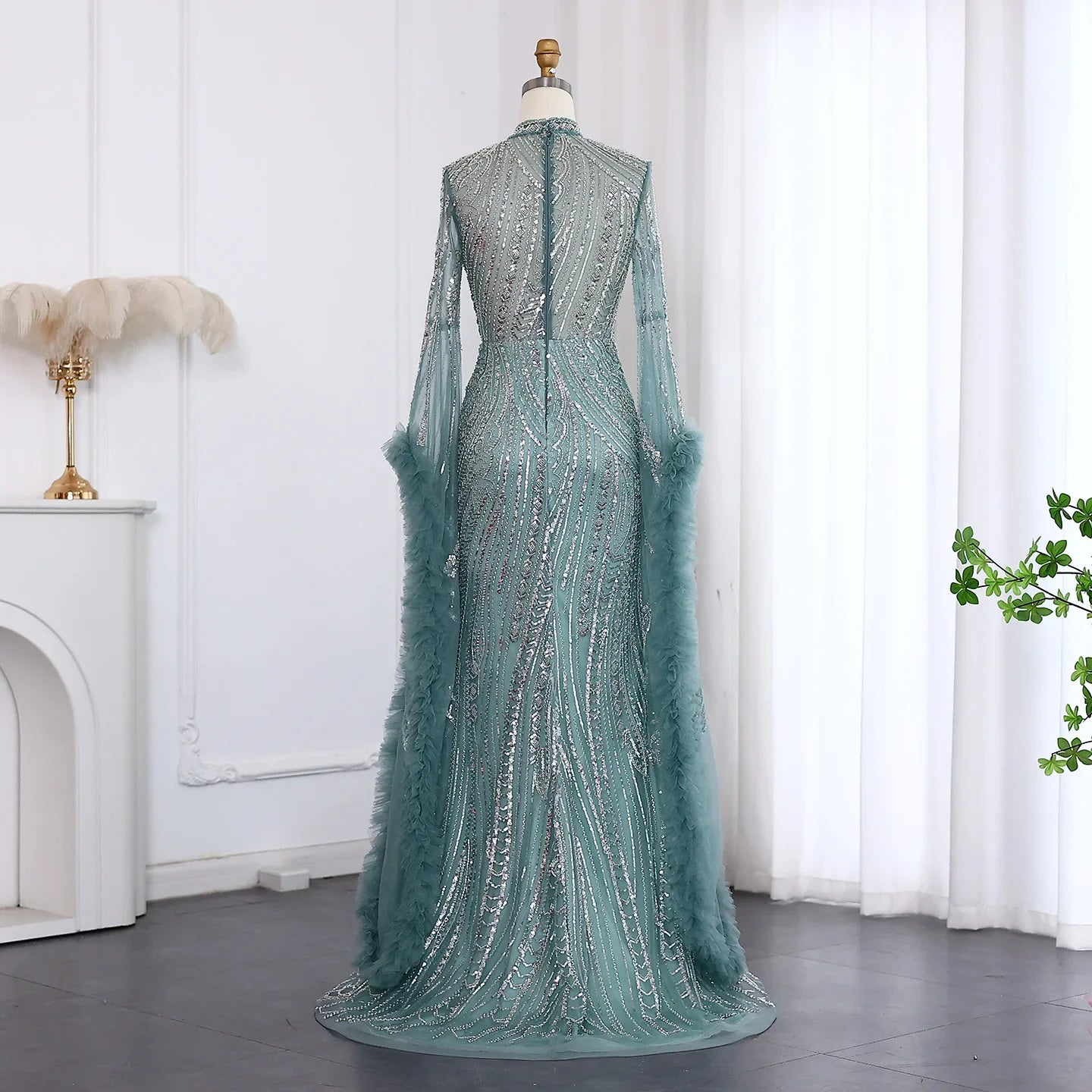 Halter Neck Mermaid Evening Dress with Cape Sleeves