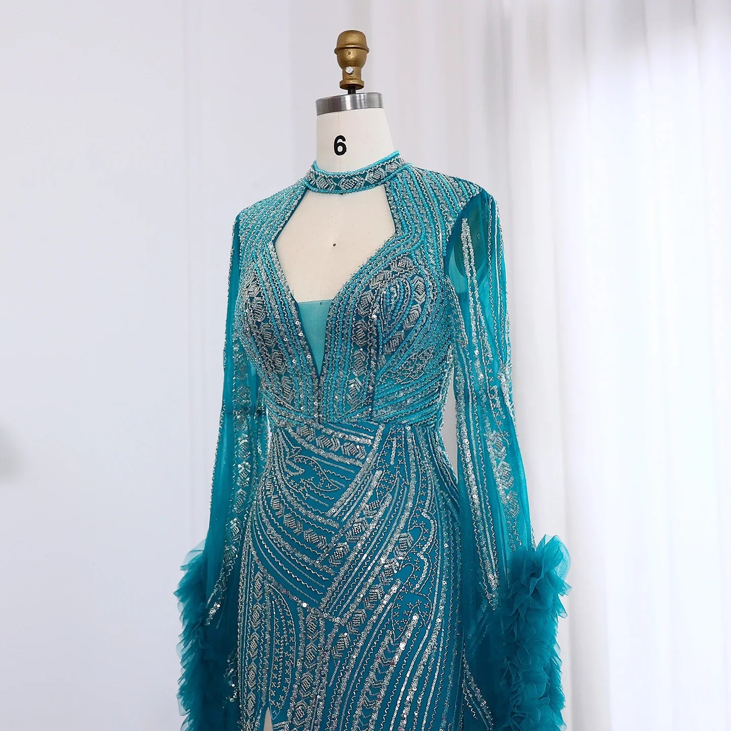 Halter Neck Mermaid Evening Dress with Cape Sleeves