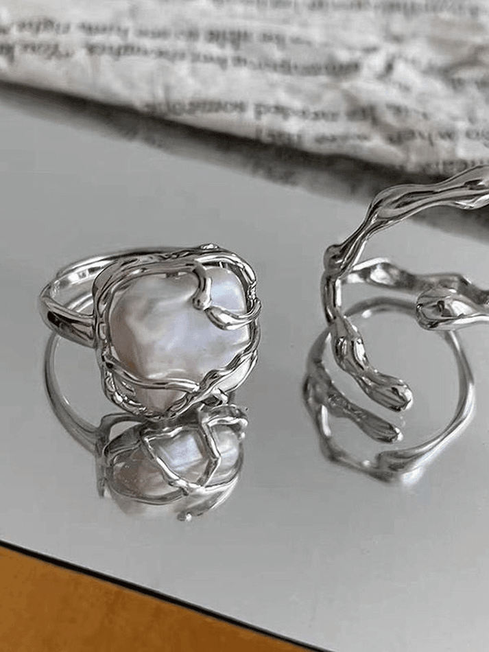 Anillo de puño geométrico irregular