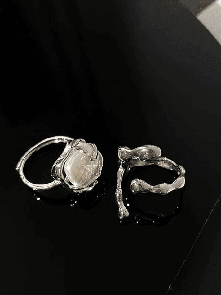 Anillo de puño geométrico irregular