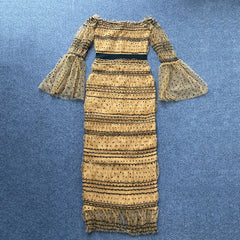 Vestido de una pieza elegante con cuello cuadrado, mangas abullonadas y costuras de malla