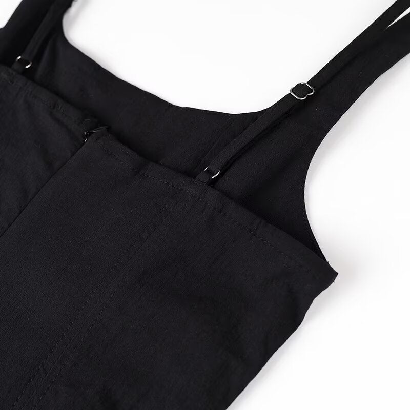 Vestido largo elegante con cordones y tirantes