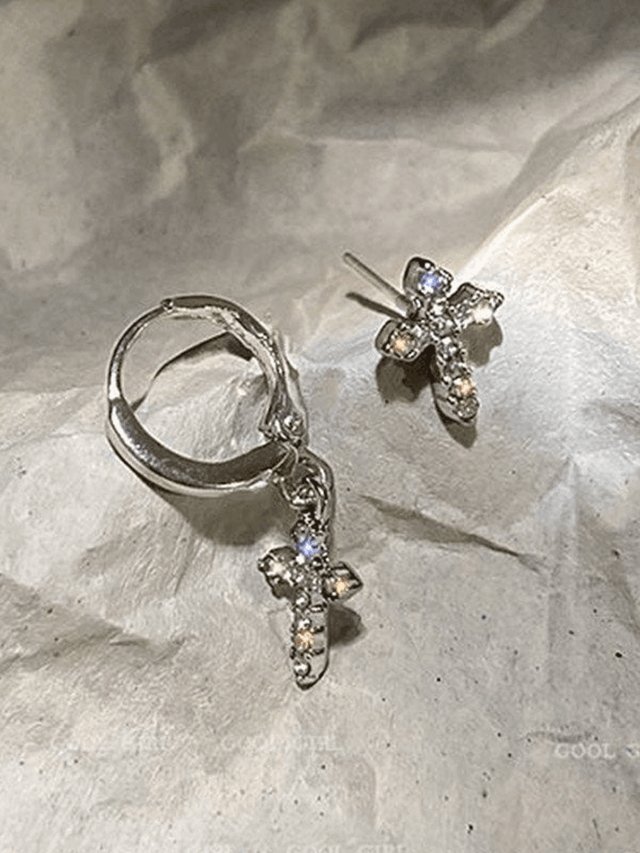 Rhinestone Cross Decor Earring