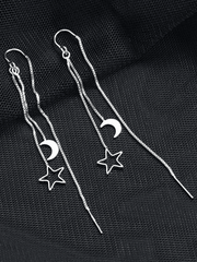 Tassel earrings decorated with stars and moon
