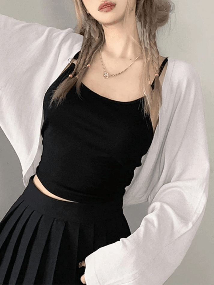 Schlichte, langärmlige, kurze Shrug-Strickjacke