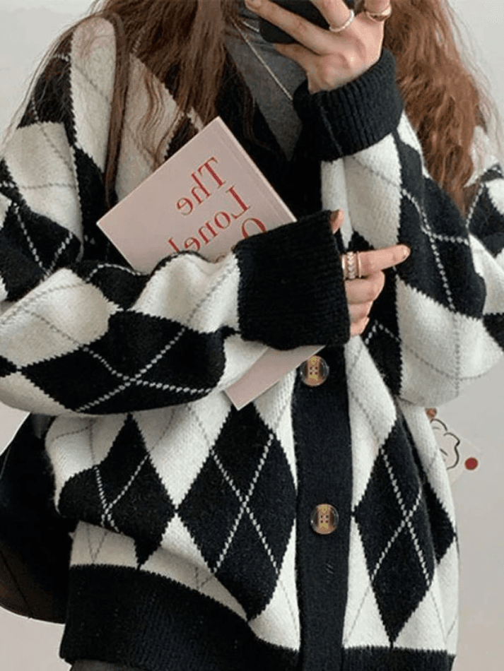 Cárdigan de punto con estampado de rombos y cuello en V