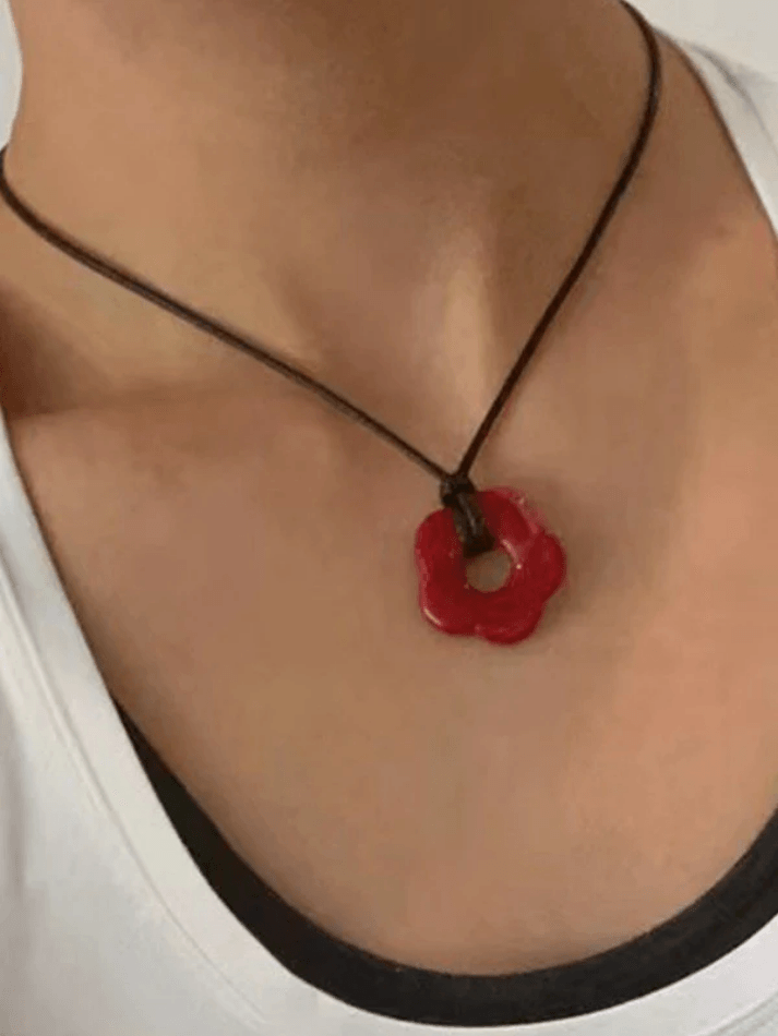 Hollow Flower Pendant Rope Necklace