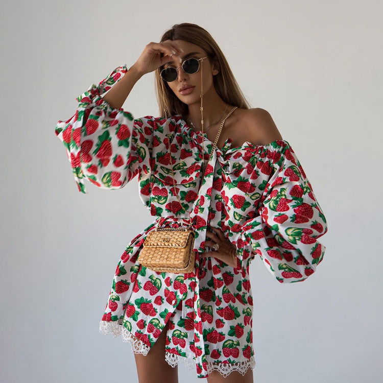 Early Strawberry Printed Dress Waist Trimming Shoulder Long Sleeve A line Dress