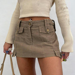 Minifalda cargo con estampado grunge de hadas