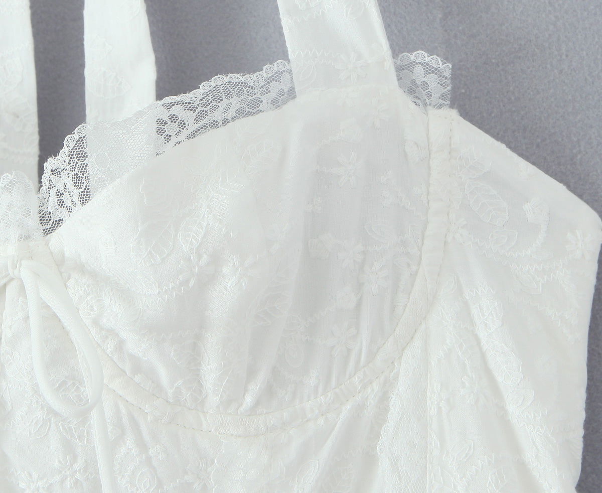 Vestido con tirantes y cuello halter de encaje sencillo de FallFresh