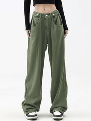 Buttoned green baggy boyfriend jeans