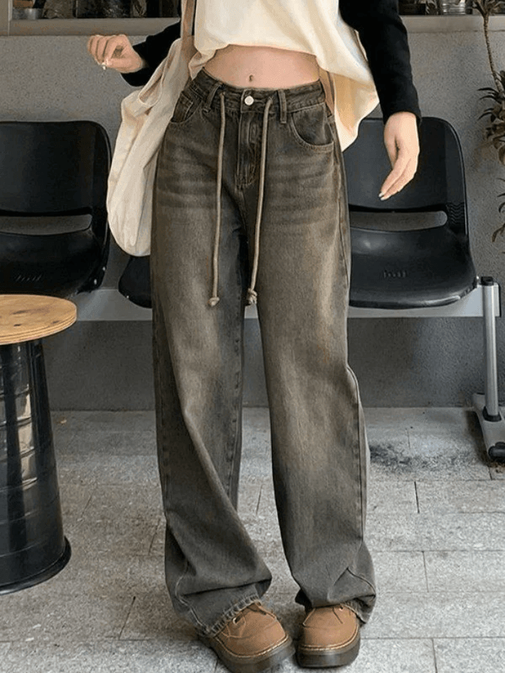Vintage baggy boyfriend jeans with tie straps