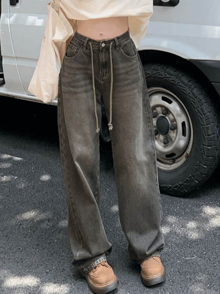 Vintage baggy boyfriend jeans with tie straps
