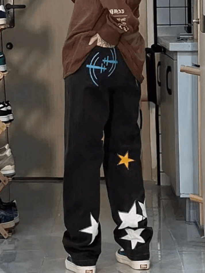 Star Patch Straight Boyfriend Jeans