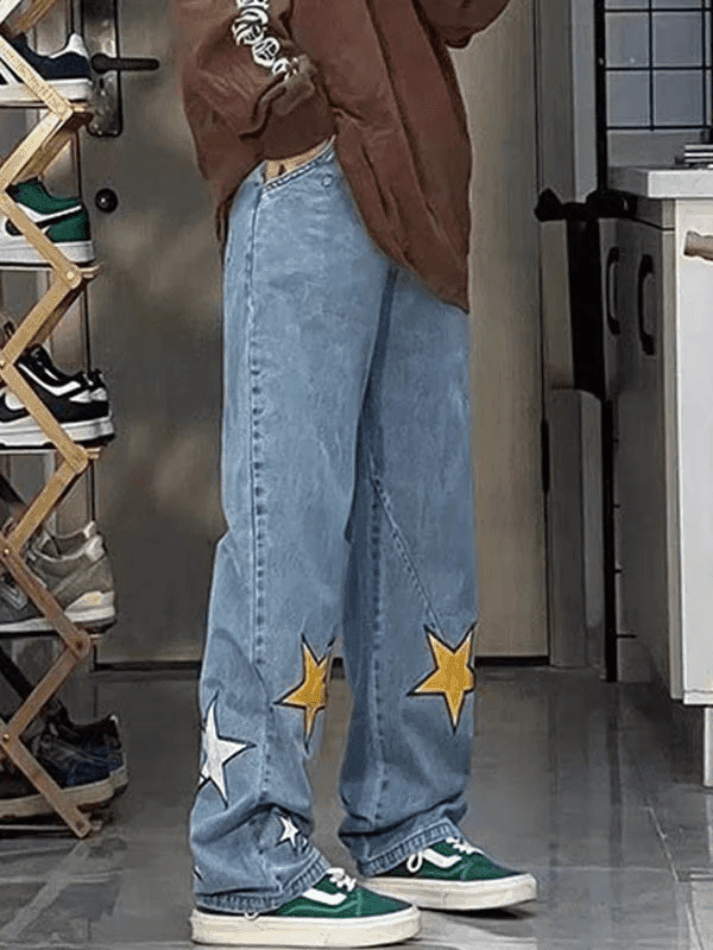 Star Patch Straight Boyfriend Jeans