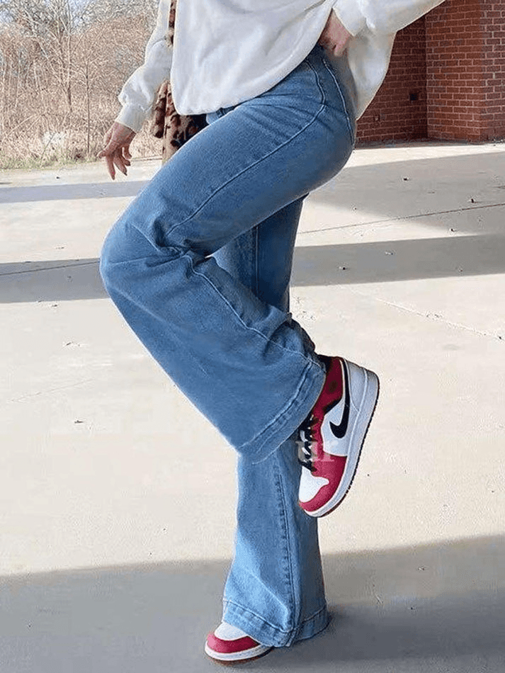 Mid Rise Washed Boyfriend Jeans