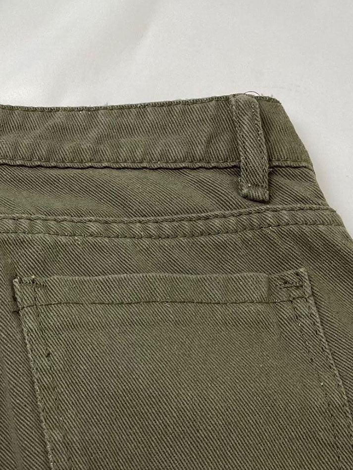 Ausgeblichene Schlagjeans mit Metallic-Verzierung