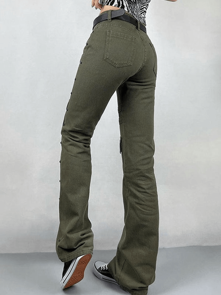 Ausgeblichene Schlagjeans mit Metallic-Verzierung