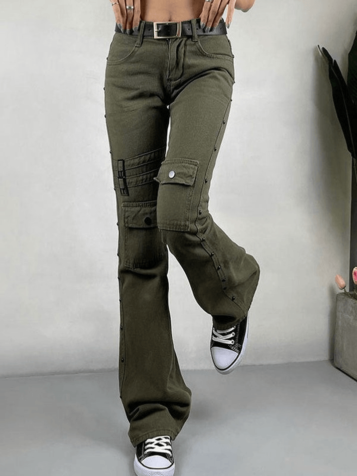 Ausgeblichene Schlagjeans mit Metallic-Verzierung