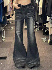Ausgeblichene Low-Rise-Flare-Jeans