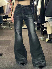 Ausgeblichene Low-Rise-Flare-Jeans