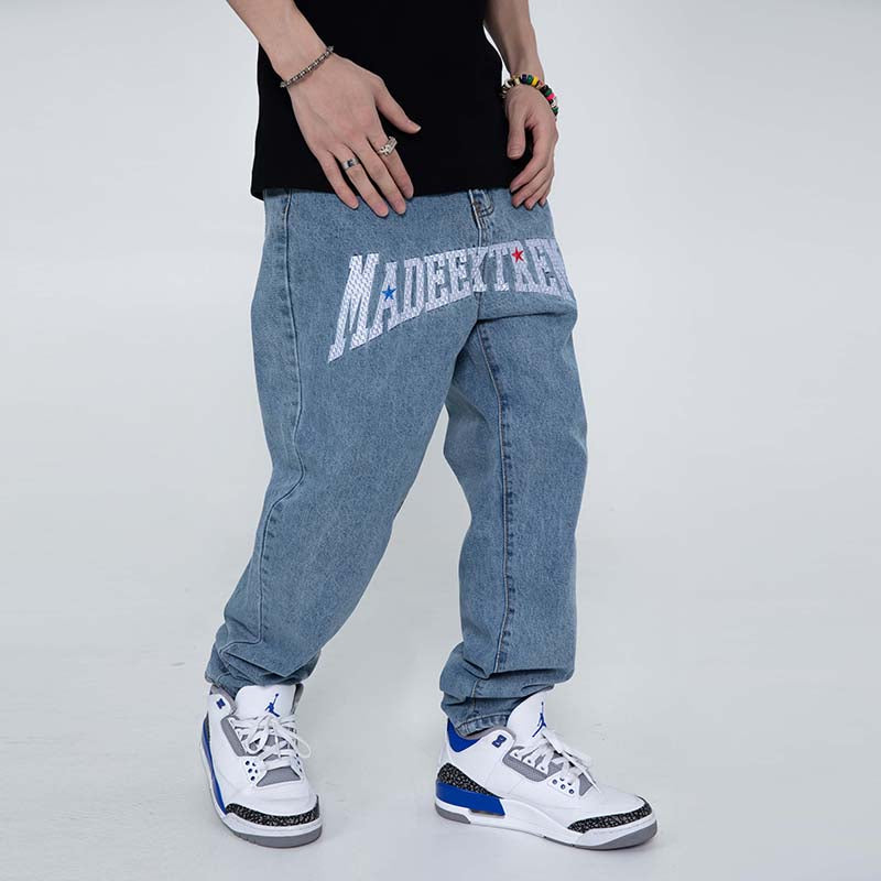 Jeans extremos hechos